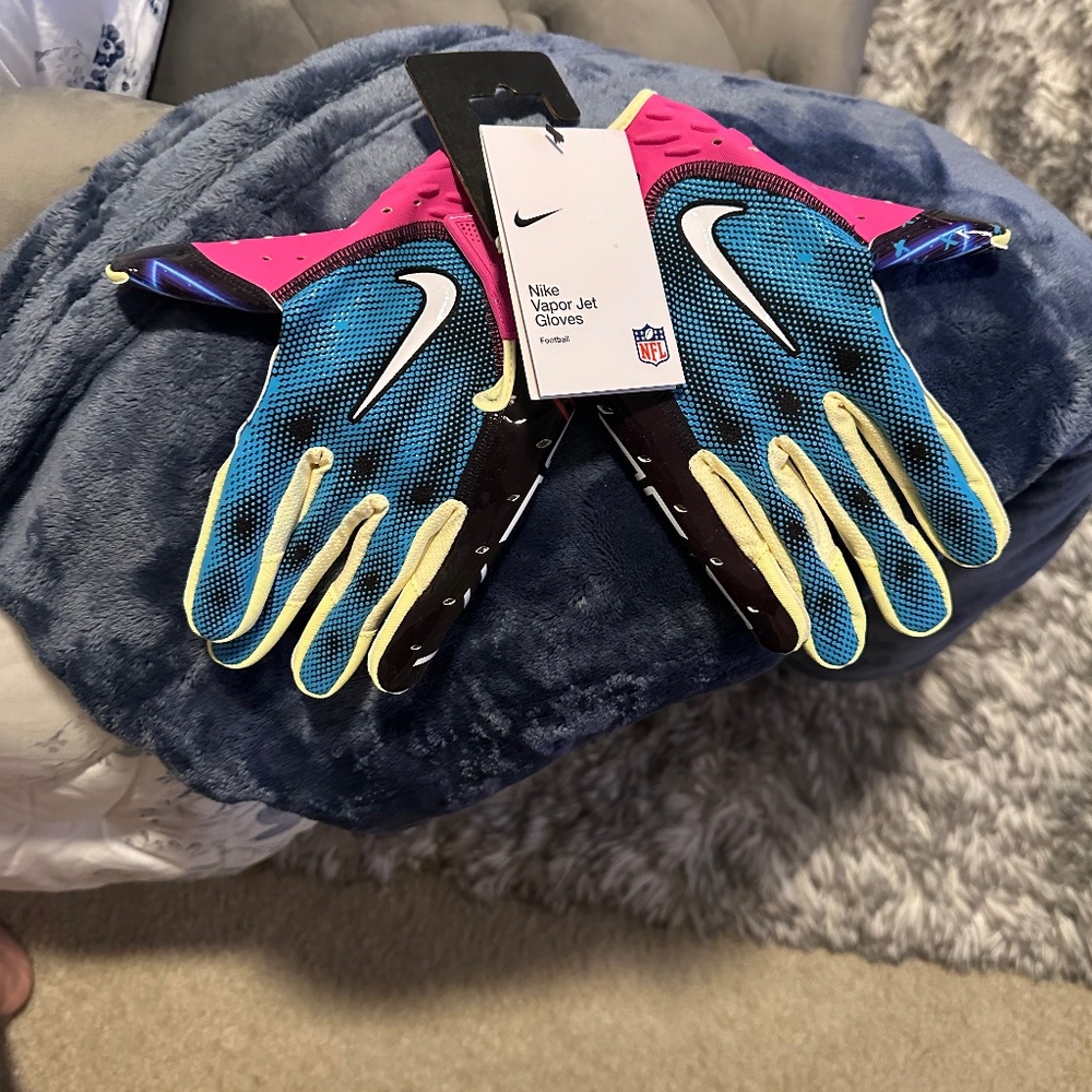 Nike Vapor Jet Gloves